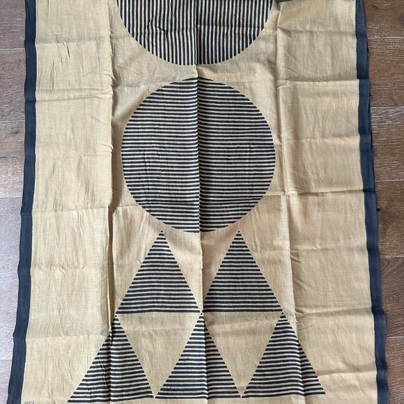 Block Shop Textiles "Temple" Silk Scarf - Picture 3 of 4